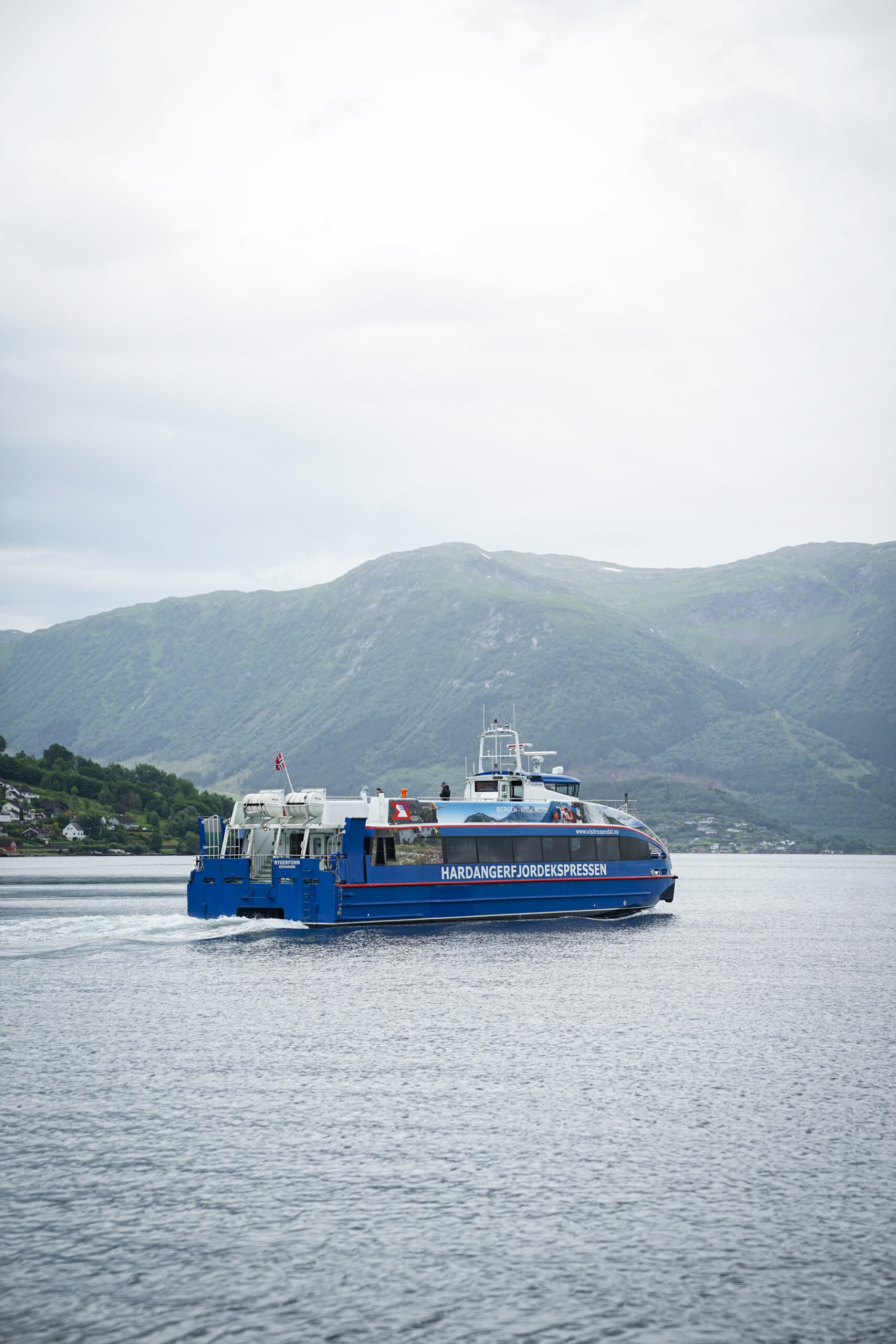 Hardangerfjordekspressen- Rødne @Visit Sunnhordland av Henriette Lien 